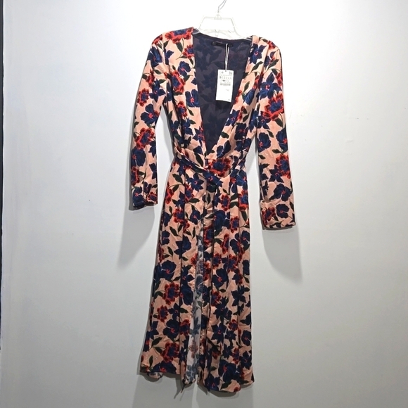 NEW ZARA Trafaluc Collection Floral Flower Print Belted Midi Dress Small - Picture 2 of 8